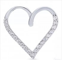 Heart shaped silver pendant